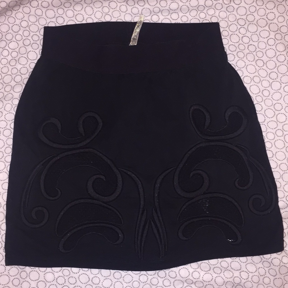 🖤BLACK MESH PATTERN SKIRT🖤